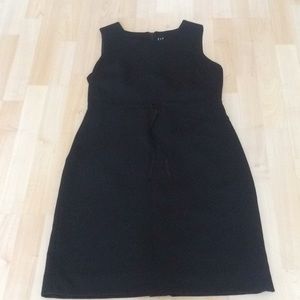 A black dress. Size 6. Worn once only.